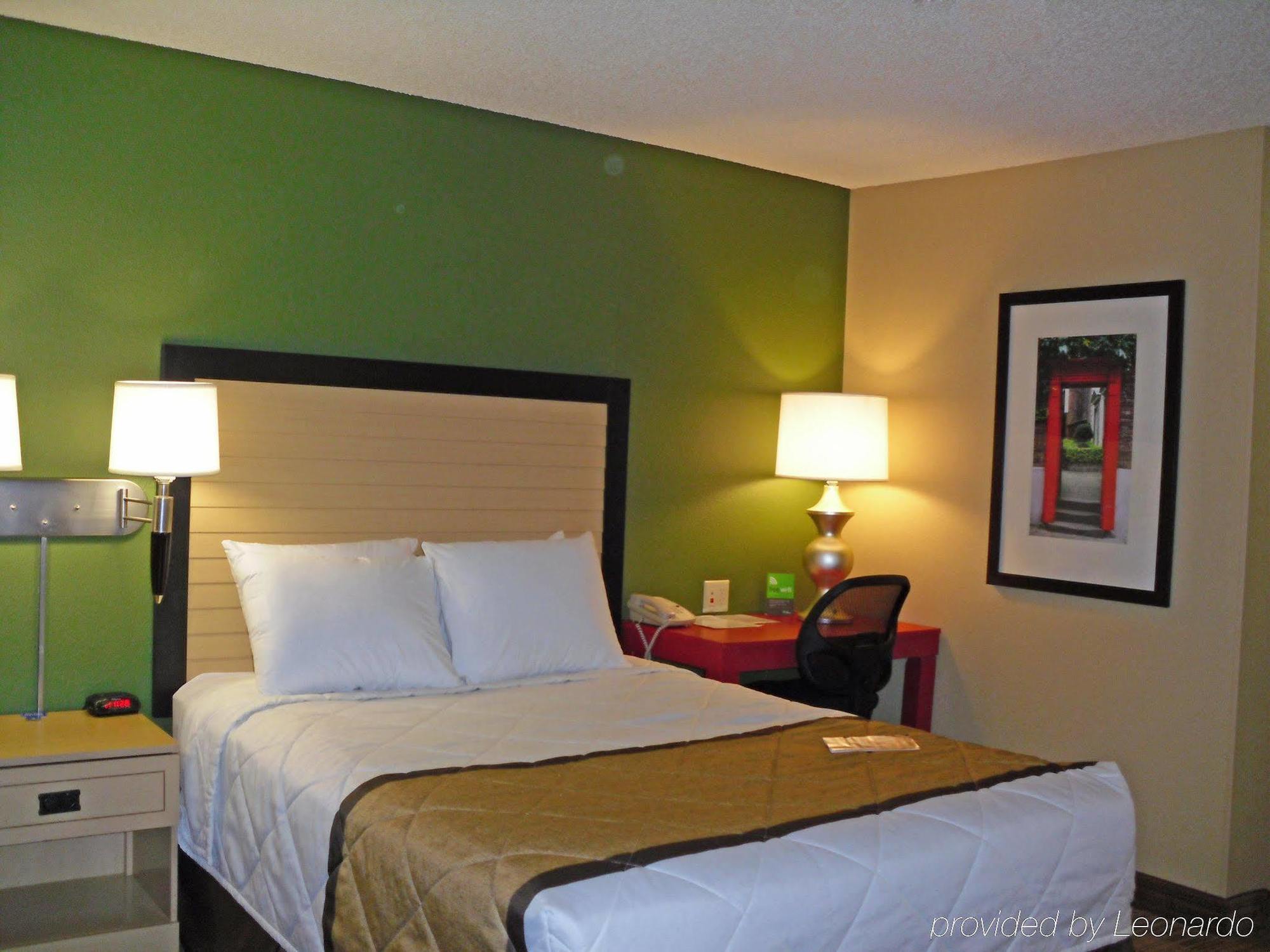 Extended Stay America Suites - Los Angeles - Northridge Exterior photo